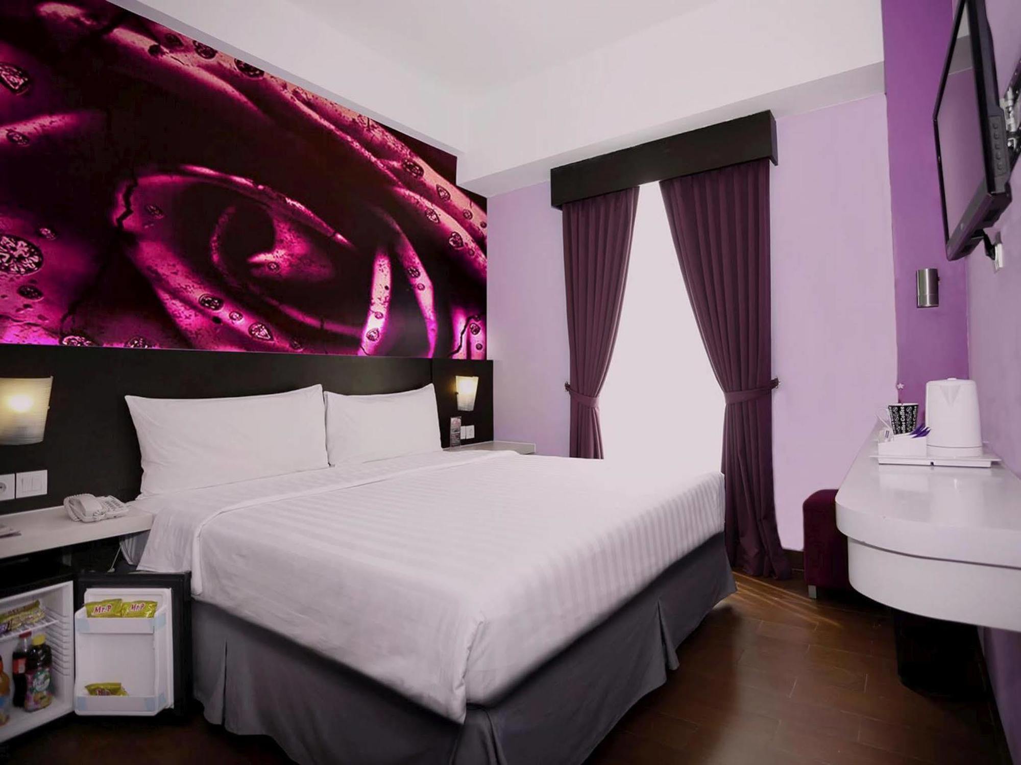 Fame Hotel Gading Serpong Tangerang Eksteriør billede